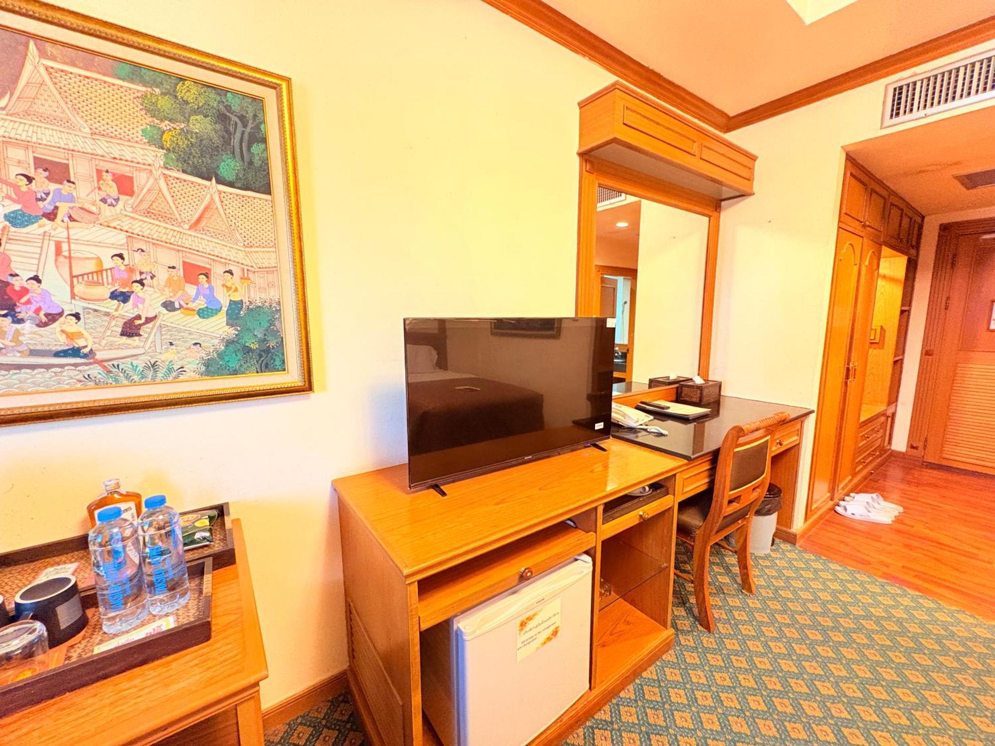 Taksilahotel Maha Sarakham Buitenkant foto